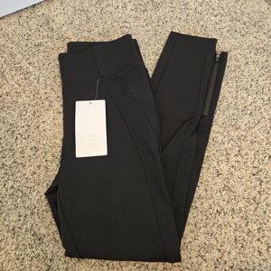 NWT Athleta Delancey Skyline Tight, size XS